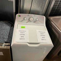 HOTPOINT HTW240ASKWS 3.8 cu. ft. White Top Load Washer