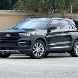 2020 Ford Explorer 