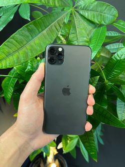 iPhone 11 Pro - AT&T/Cricket - 64GB