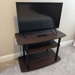 Tv Vizio 32” With Stand