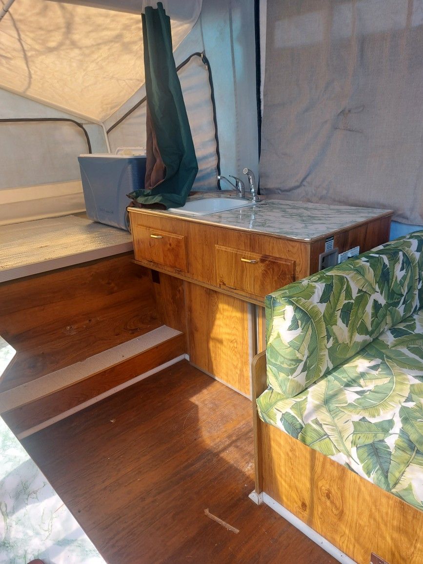 Rockwood Pop Up Camper 2002 WANT IT GONE