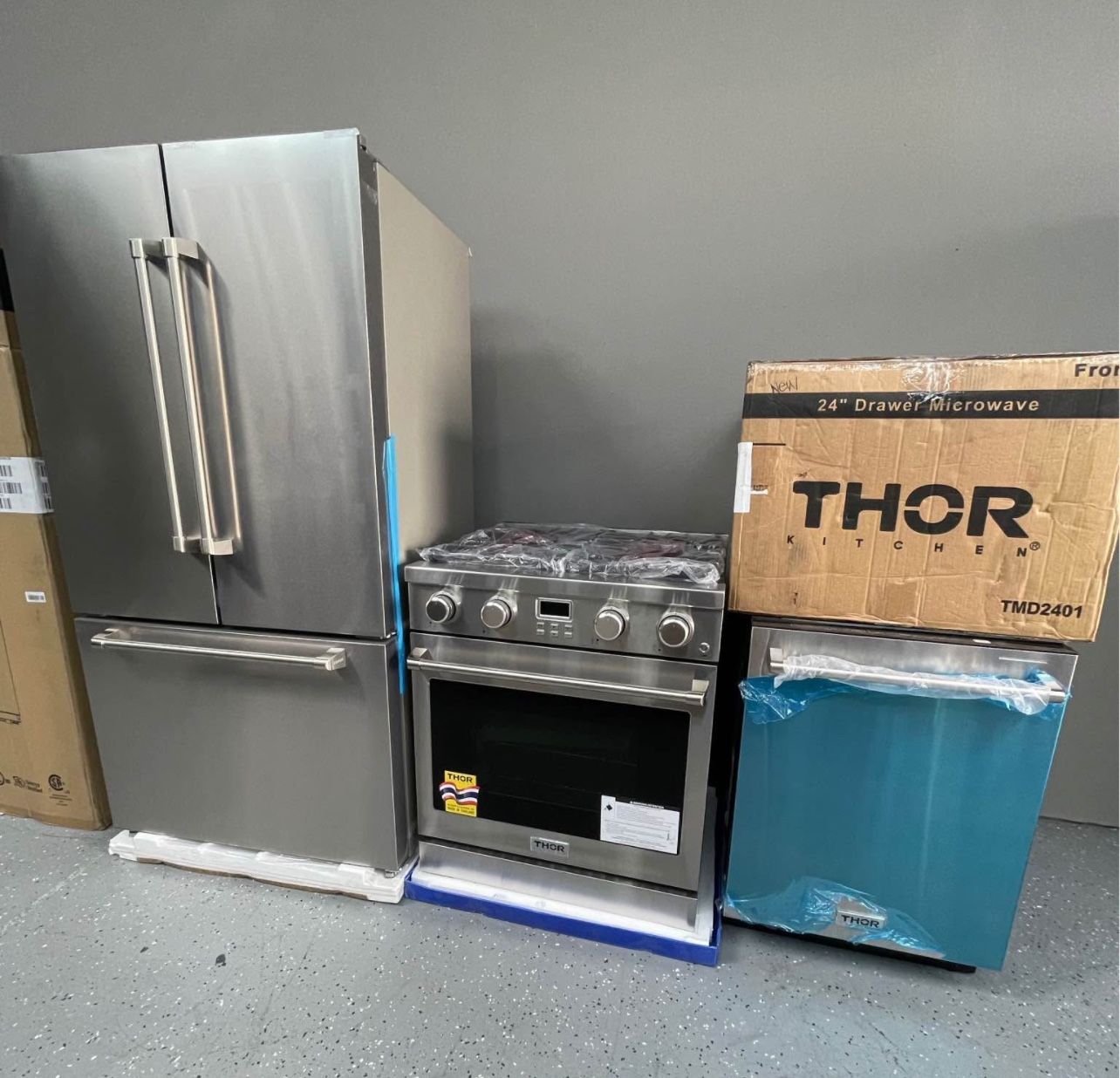 Thor 30’ Gas stove -24’ micro drawer-dishwasher-36’ refrigerator