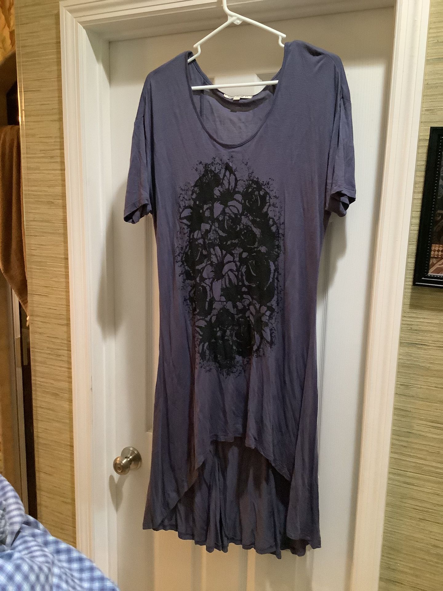 Indigo Thread Co. Blue T-Shirt Tunic Size Medium
