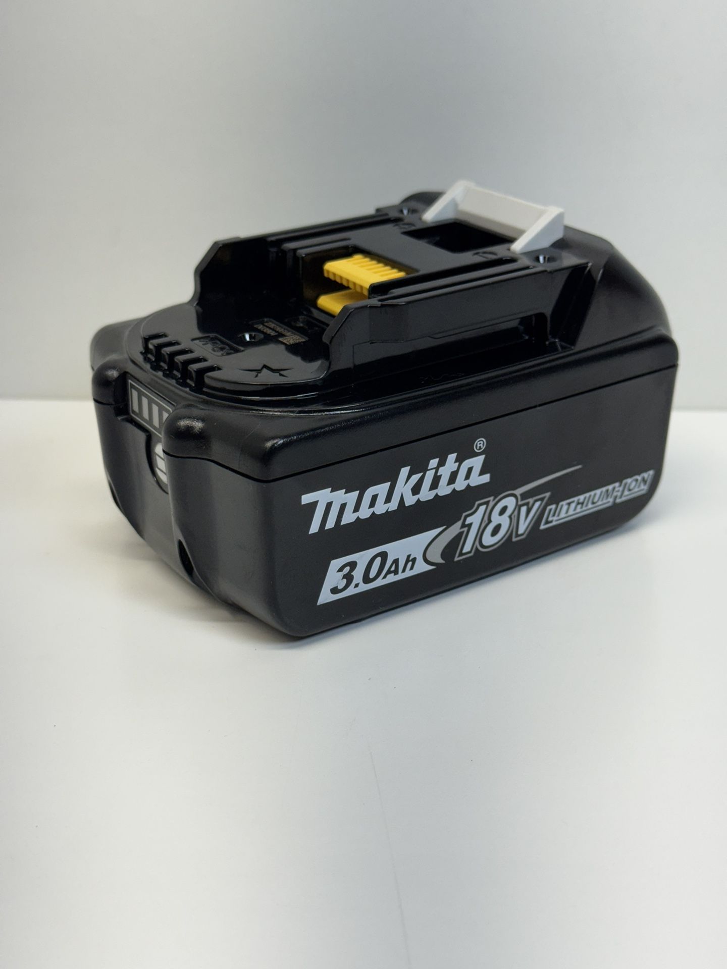 Brand New Makita 18V LXT Lithium-Ion High Capacity Battery Pack 3.0Ah
