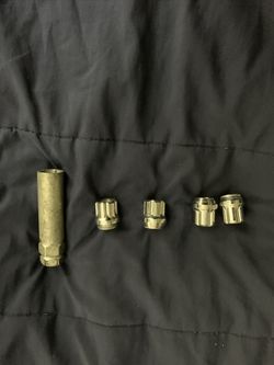 Rim Locks And Socket For Any Dodge Vehicle!!!