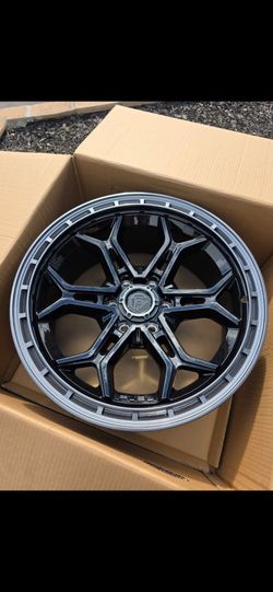 20" FUEL rims 20x9 +1mm offset