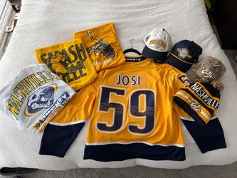 Nashville Predator Hockey Gift Package !!