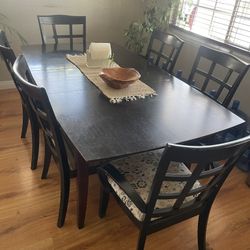Mahogany Dining Room Table Set