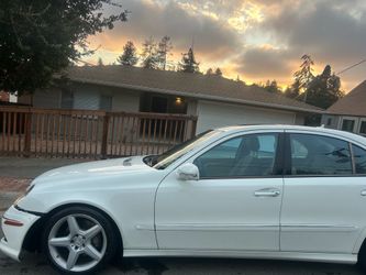 2009 Mercedes-Benz E-Class