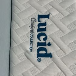 Queen size bed & Box Spring