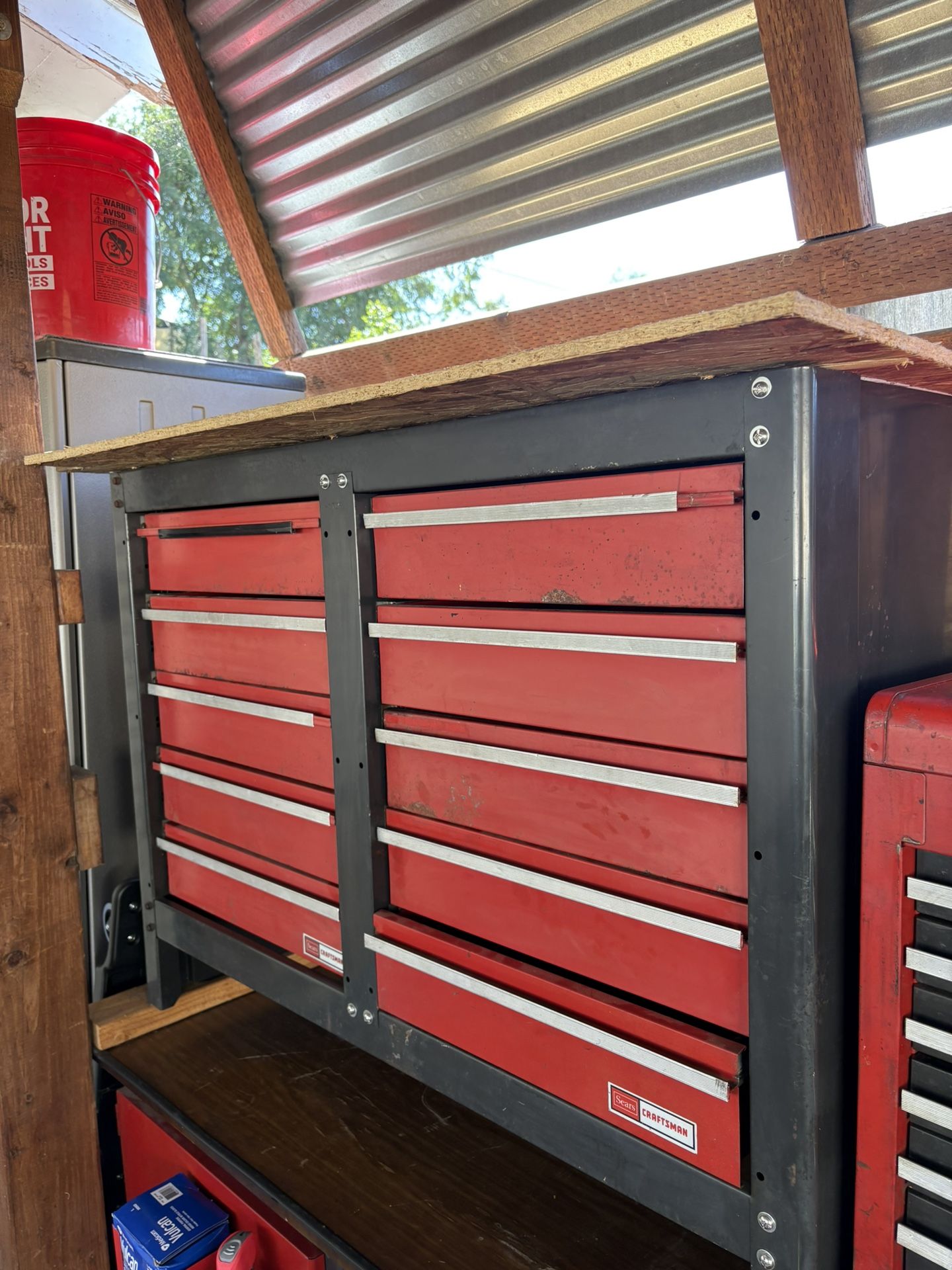 Craftsman Tool Work Bench- 10 Drawers