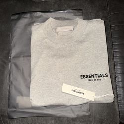 ESSENTIALS Fear of God Grey T-Shirt/Size XS
