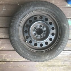 Size 225/60R16 98H