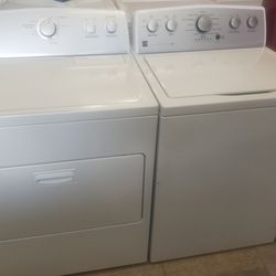 Kenmore washer And Electric Dryer Set