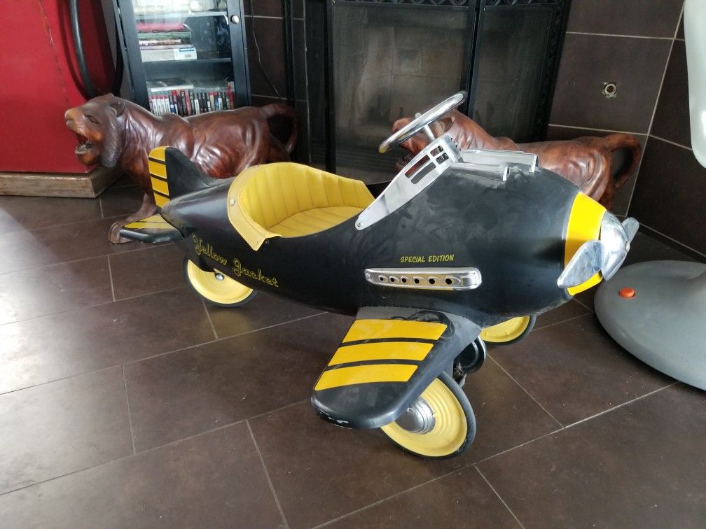 Yellow jacket special hot sale edition pedal plane