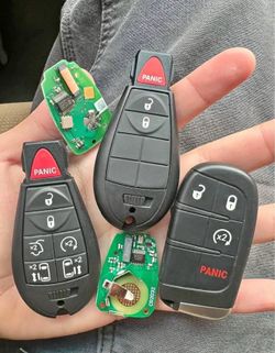 Llaves de carro car keys Nissan ford dodge Chevy bmw Mercedes