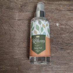 Relaxing Green Tea Body Mist (4.7 fl oz)