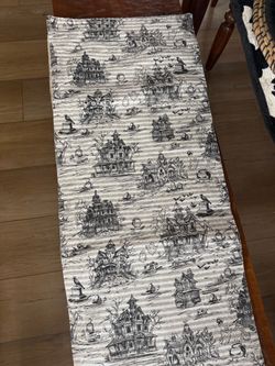Halloween table runner
