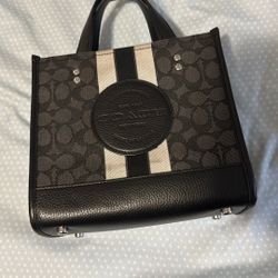 Coach Tote Medium 