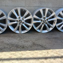JUEGO DE RRINES PARA CARROS TOYOTA R4 CAMRY LEXUS MEDIDA 17