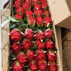 Red Silk Long Stem Roses – Bulk Deal!