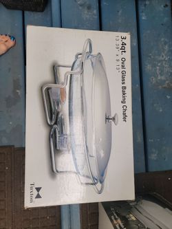 New 3.4 qt. Baking chafer