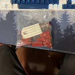 MAGEGEE gaming Keyboard.