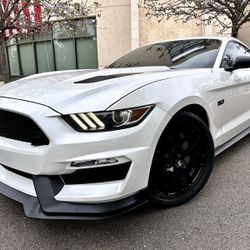 2017 Ford Mustang