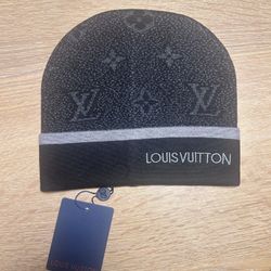 Louie vuttion beanie 