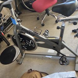 Spinning Spin Bike
