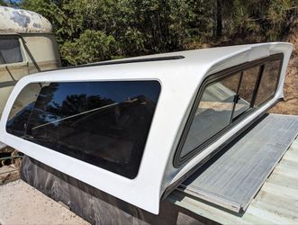 Tundra SnugTop Canopy