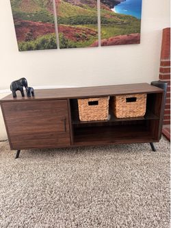 TV stand