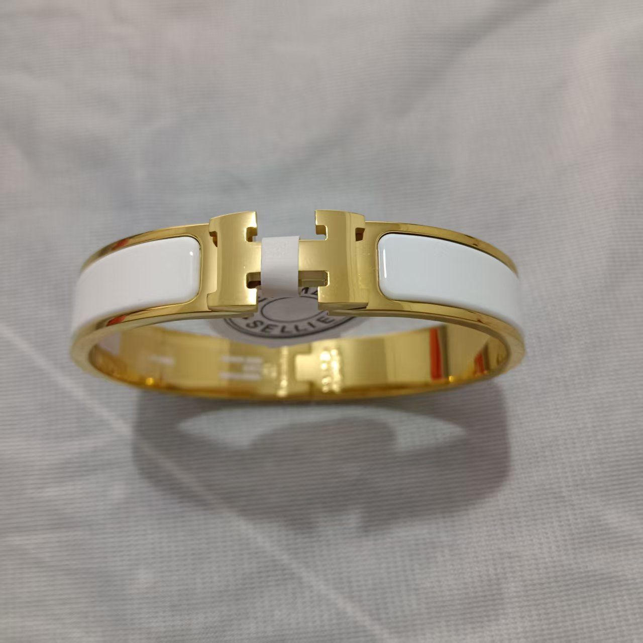Hermes Paris Le Bracelet Clic White