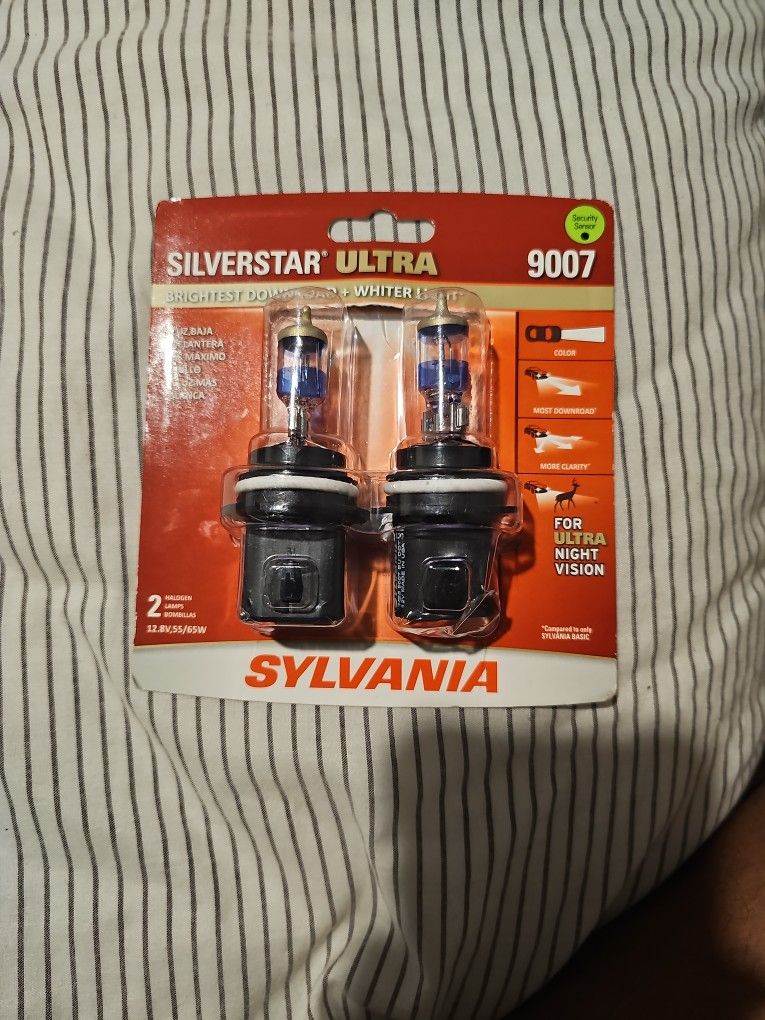 Sylvania Silverstar 9007