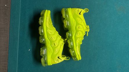NIKE AIR VAPORMAX PLUS “TENNIS BALL”