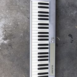 M-AUDIO piano