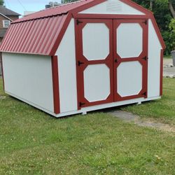 New Deluxe Lofted Barn. Delivery And Leveling Included