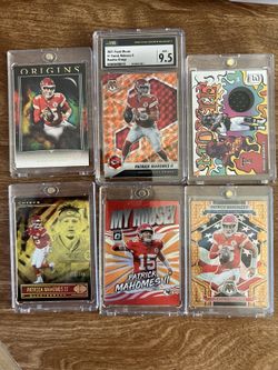 Patrick Mahomes Card Lot 