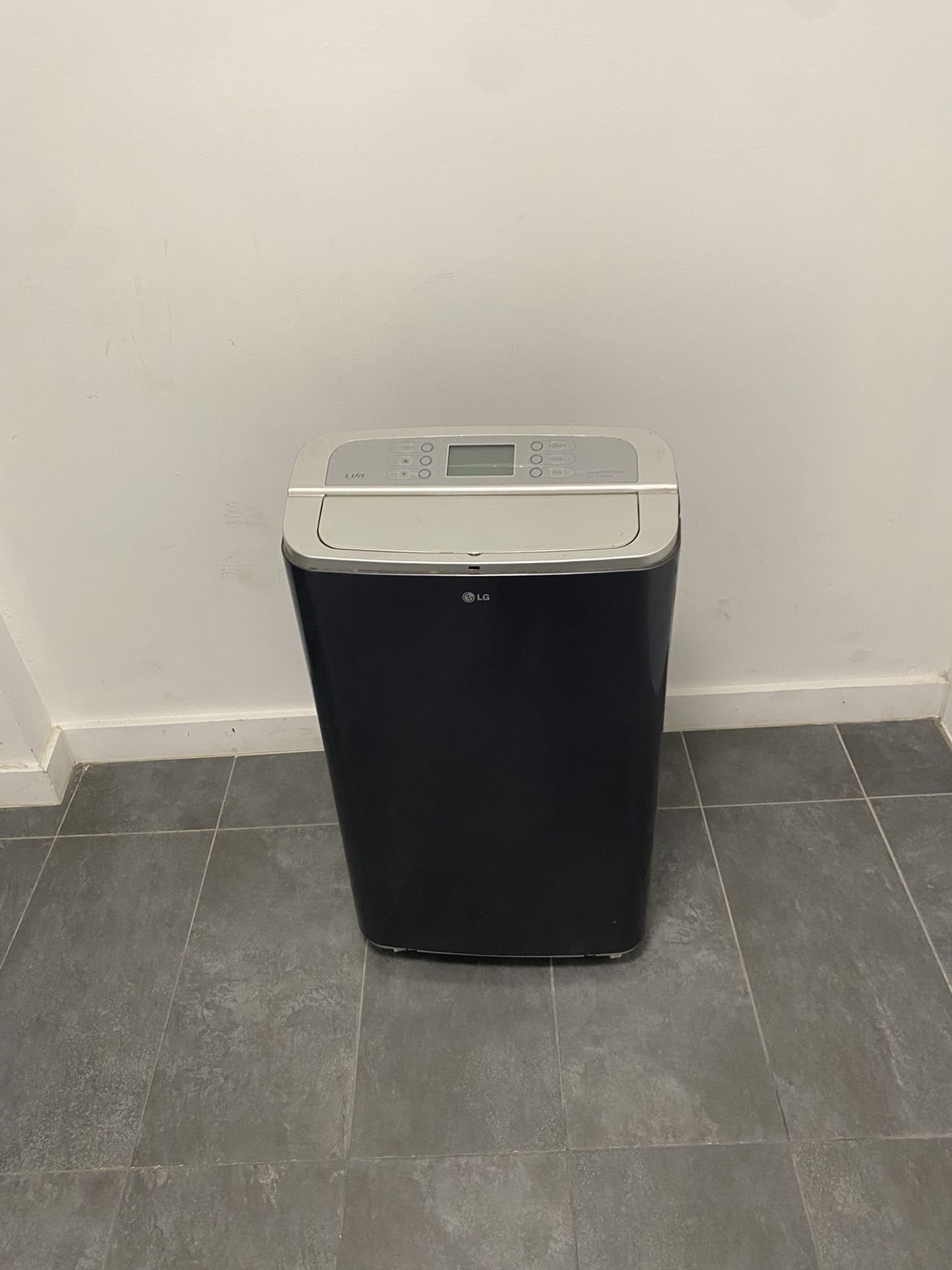 Portable Air Conditioner 12000 btu