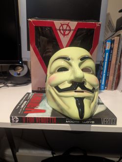 Rubies V for Vendetta Mask and DC Comics Costumes Dress Up