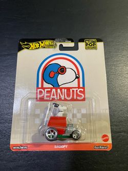 Hot Wheels Peanuts Premium