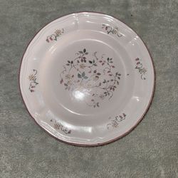 Strawberry Fields Small Saucer Plate 