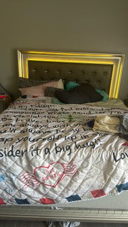 King bed frame