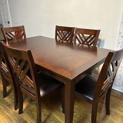 Dinner Table With Chairs