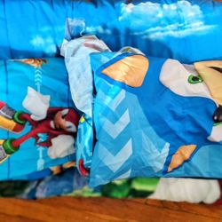 BRAND NEW TWIN BEDSET