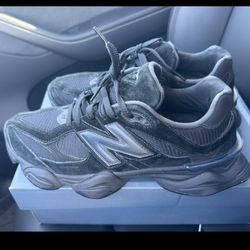 New balance 9060 size 11