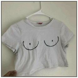 ONE SIZE FITS MOST WHITE CROP TOP WOMEN'S FASHION TSHIRT SHIRT HALLOWEEN COSTUME