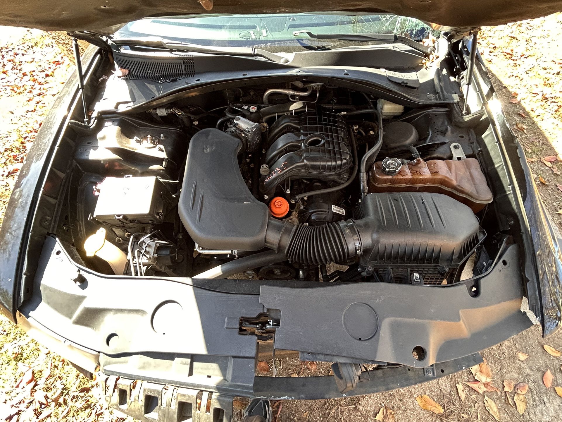 Dodge Charger 2014 part out