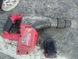 Milwaukee Rotary Hammer