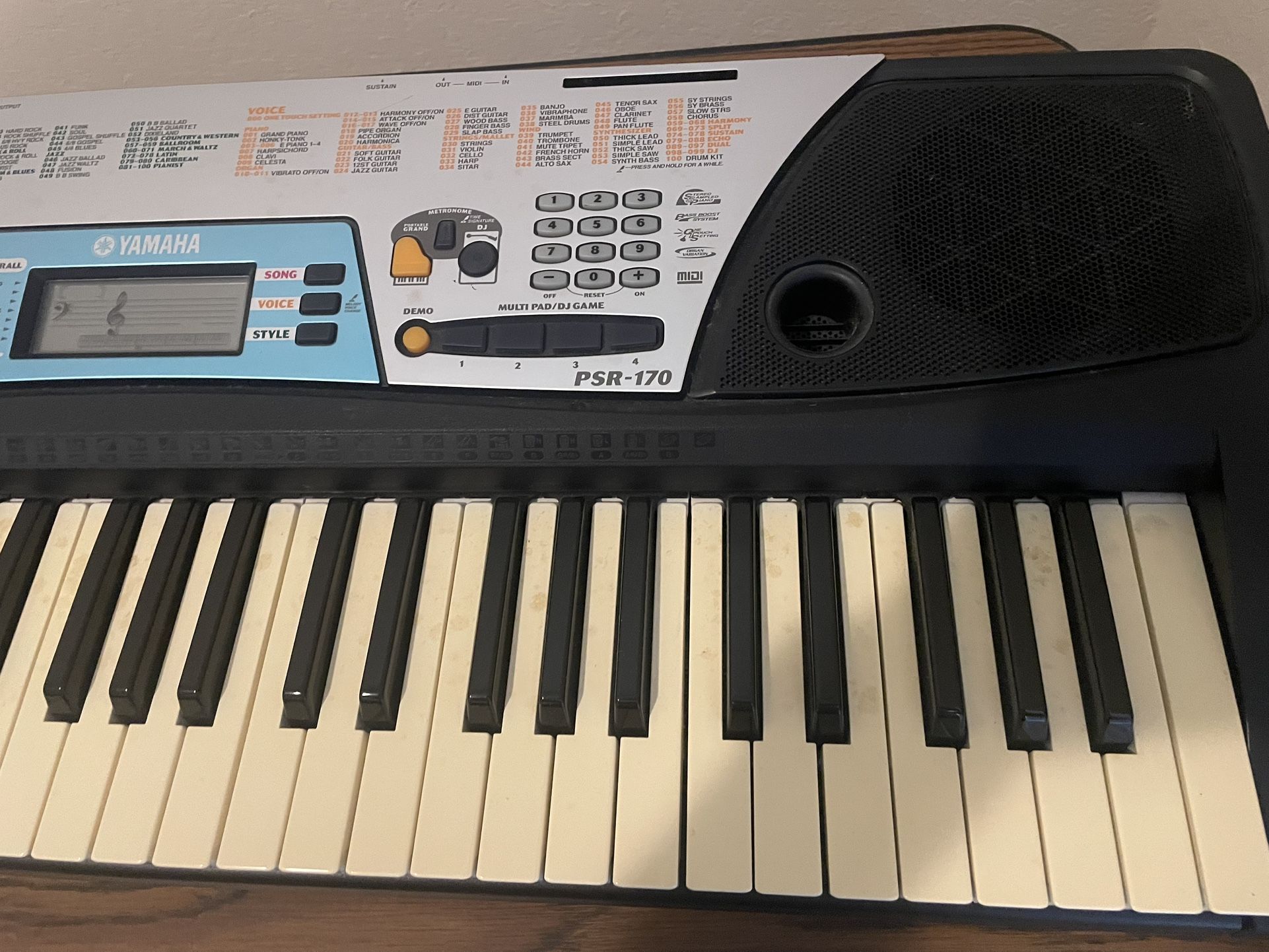Casio keyboard PSR-170